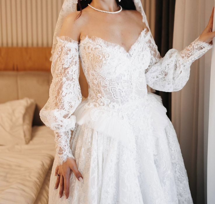 Vând rochie de mireasa din dantelă