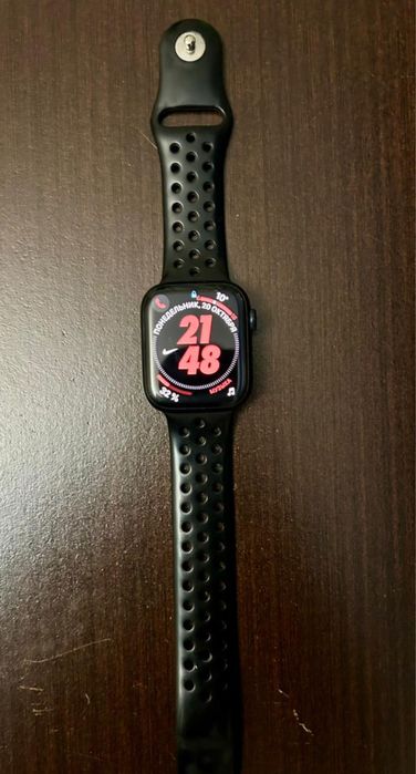 Продам Apple watch Series 9 (GPS) в отличном состоянии