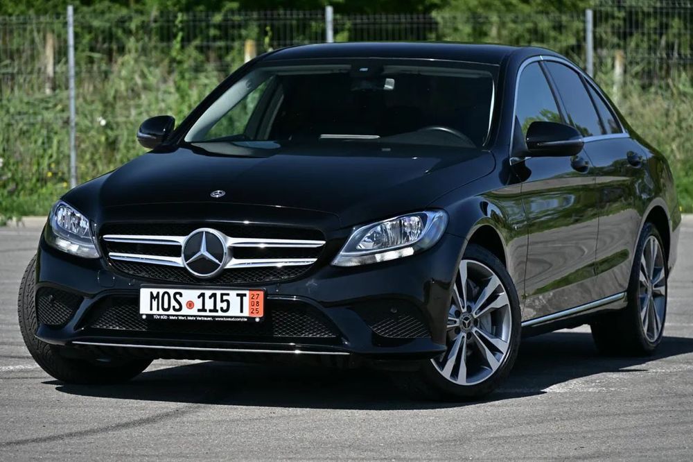 Mercedes-Benz C C 300 e 4Matic