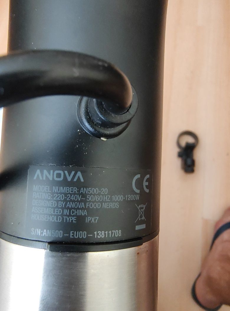 ANOVA sous vide precision cooker