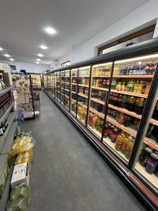 Rafturi metalice pentru magazinul ideal