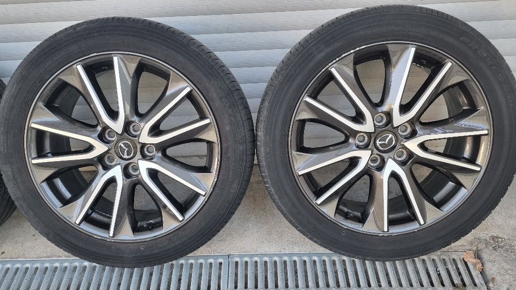 Jante Mazda Bicolore R18 5x114,3 cu anvelope vară 215/50R18 foarte bun