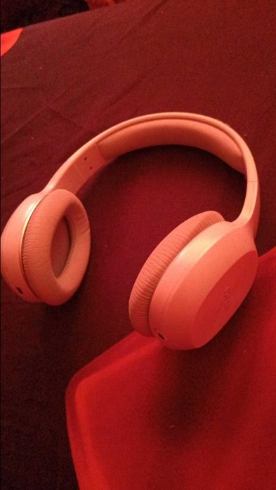 Căști Edifier wireless de calitate (nefolosite)