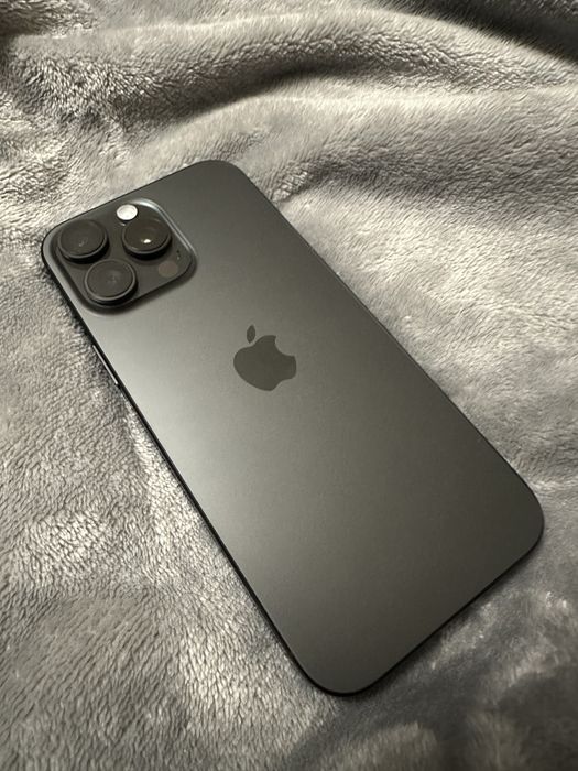 Чисто нов iPhone 16 Pro Max с гаранция