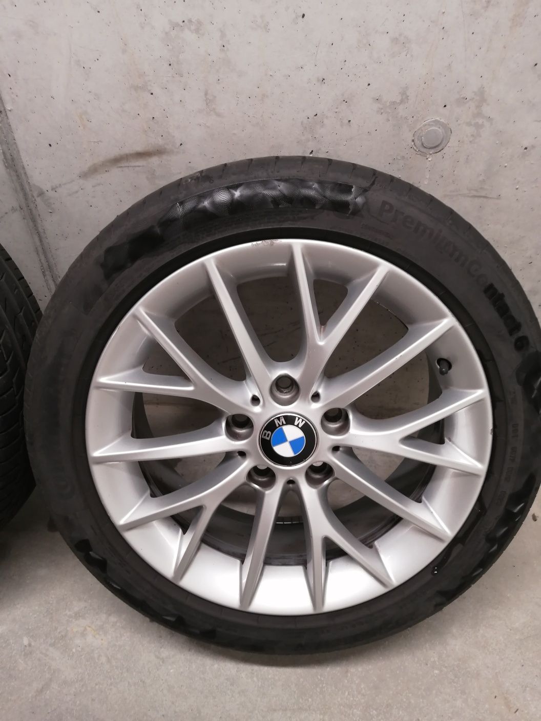 Jante de aluminiu BMW original cu cauciucuri de vara noi