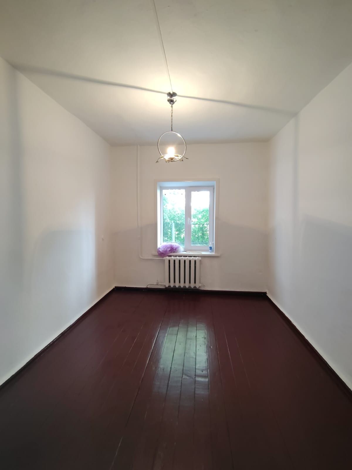 Продам 2 комнатную квартиру, мкр Береке.