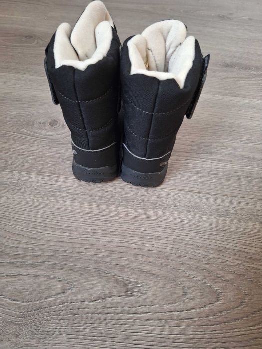 Cizme impermeabile Decathlon nr 25,o purtare