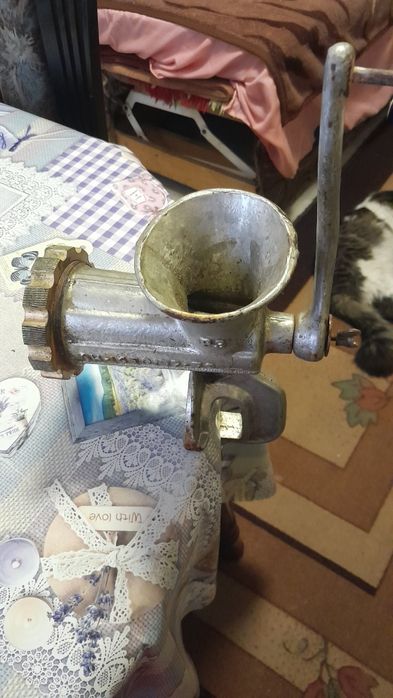 Ръчна машина за мелене