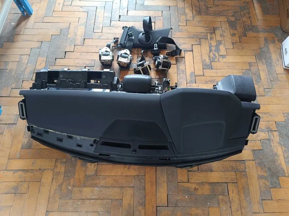 Kit AirBag plansa bord Land Rover Range Rover Velar L560