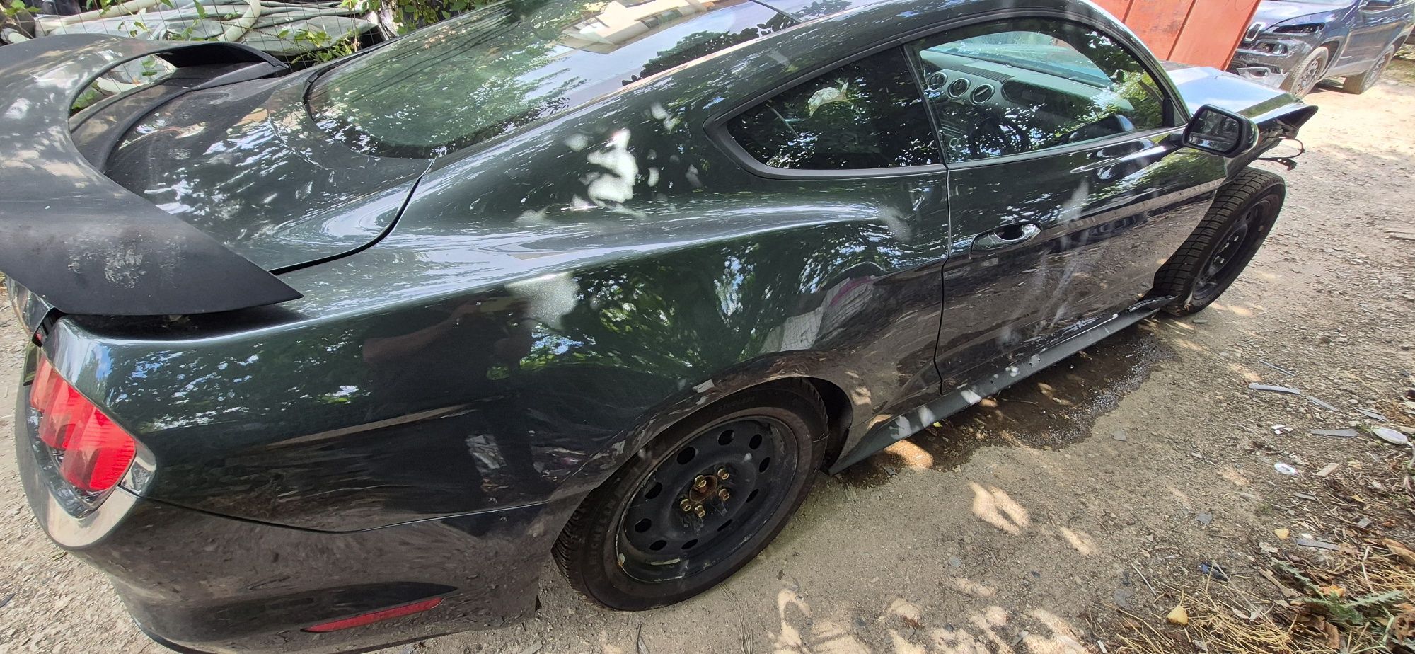 Продава се Ford Mustang 2015