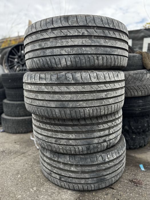 Летни гуми Nexen 255/40/19 DOT 25