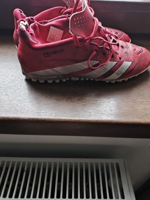 Бутсы футбольные