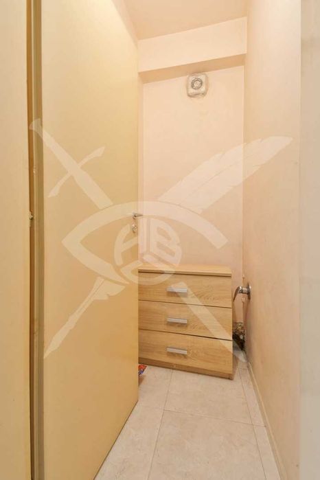 Тристаен апартамент в кв. Оборище № 91577