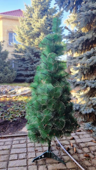 Ёлка искуственная