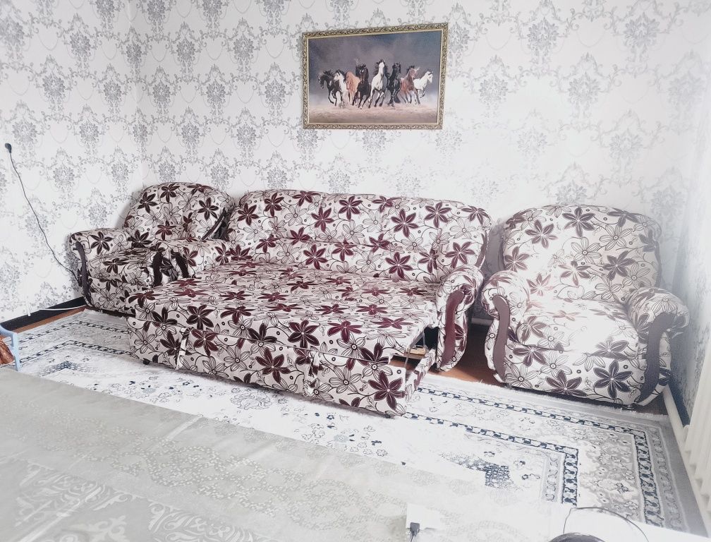 Диван кресло сатылады жагдайы жаксы.