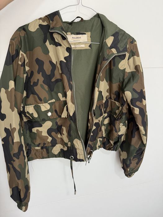Geaca Pull&Bear - army model -marime s