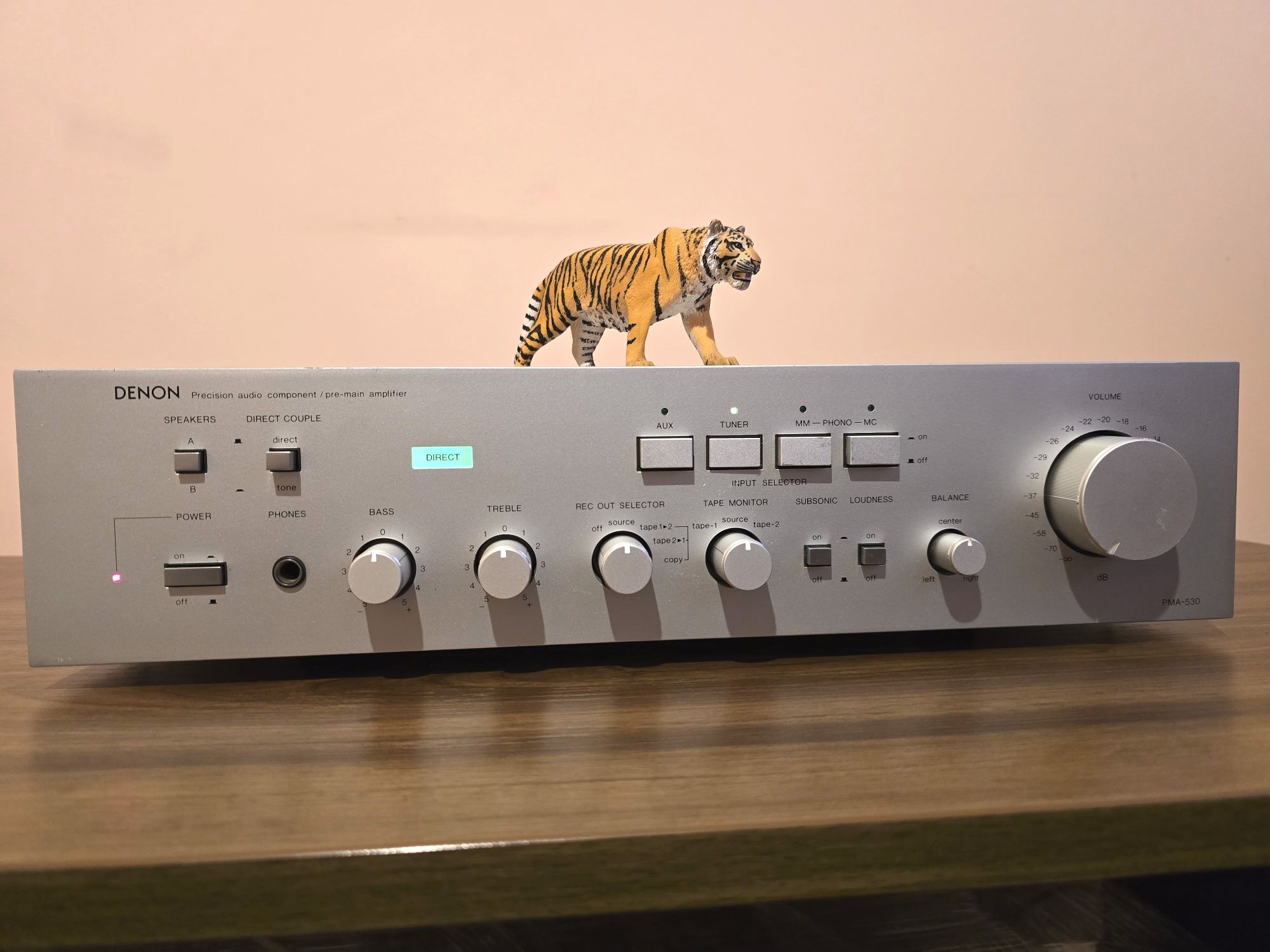 Denon PMA-530. Un monstru de 11 kg ce face diferența. Rar. Preț fix !