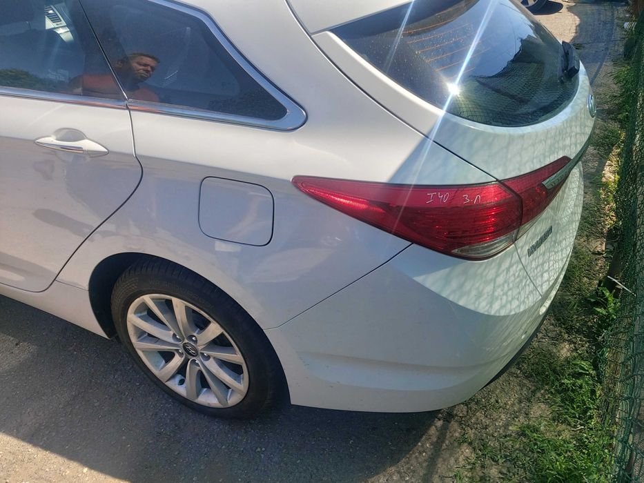 На Части Хюндай И40 Hyundai i40 Автоматик 1.7crdi