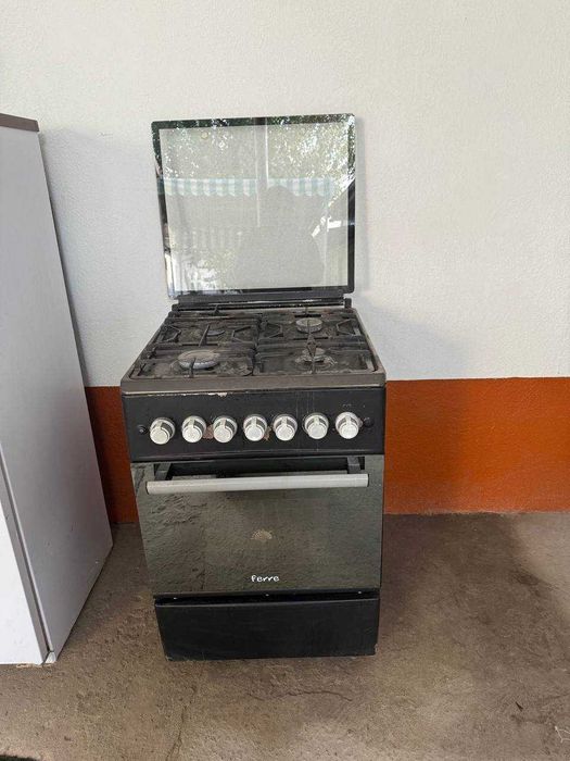 gaz plita Ferre sotiladi