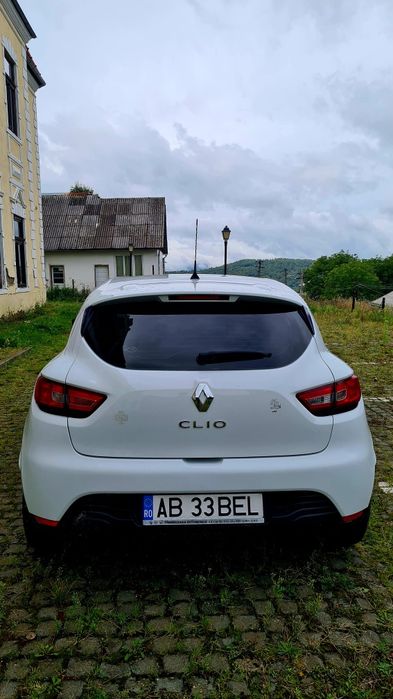 Vând Renault Clio 4