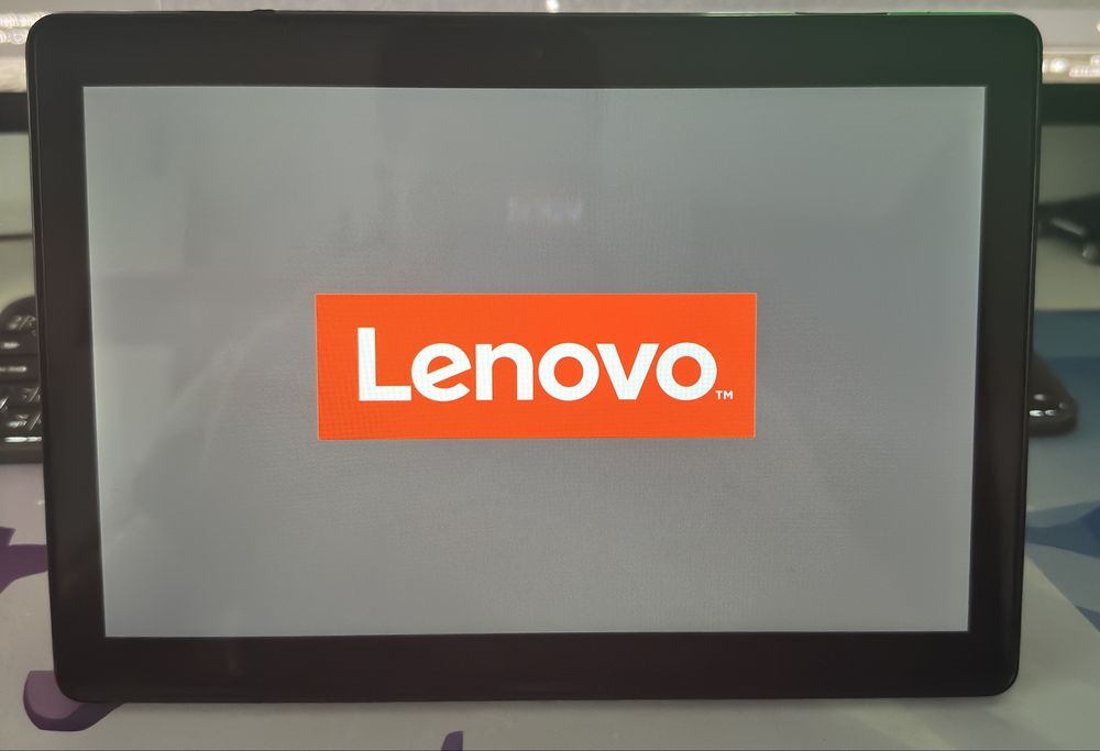 Tableta Lenovo Tab M10 32GB, Wi-Fi, BLACK