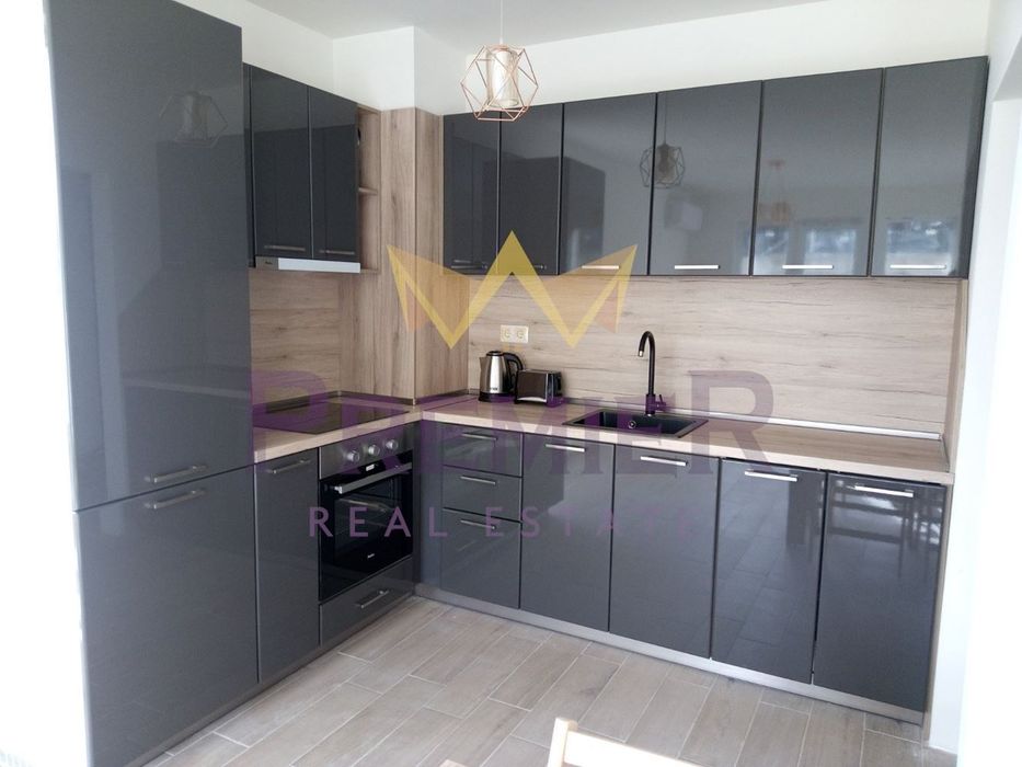 Дава се под наем Тристаен апартамент в Варна, Възраждане 4 - 75 кв.м за 663 € - Снимка #7