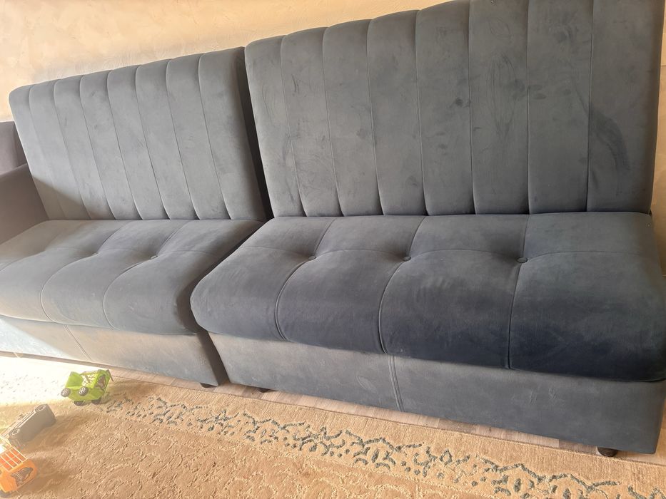 Диванчики. В хорошем состоянии