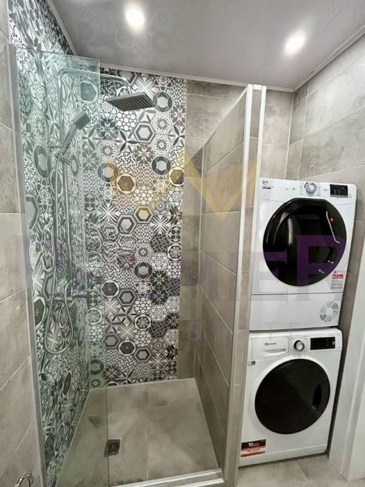 Дава се под наем Едностаен апартамент в Варна, Цветен квартал - 60 кв.м за 612 € - Снимка #11