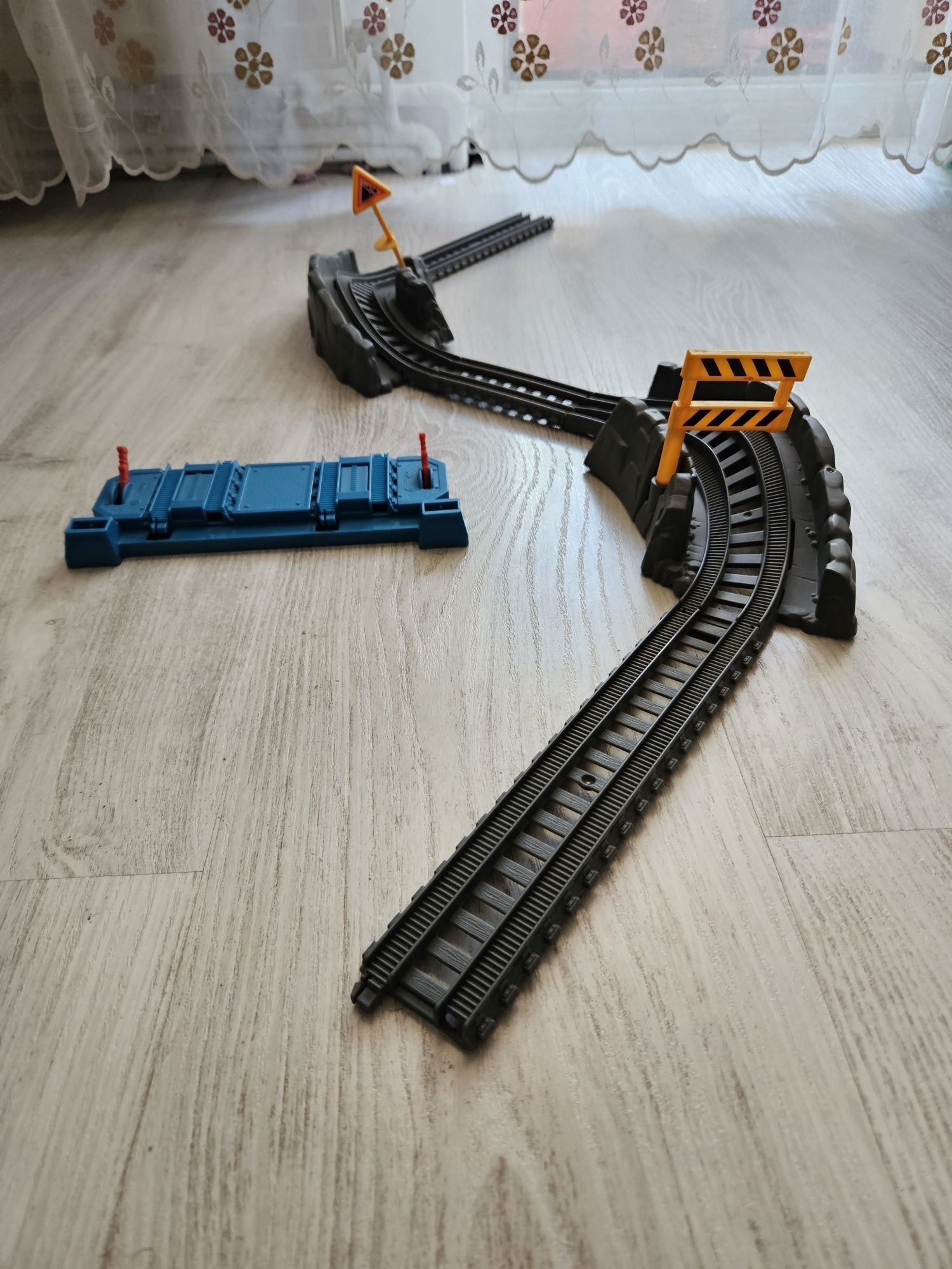 Thomas & friends: curbe periculoase