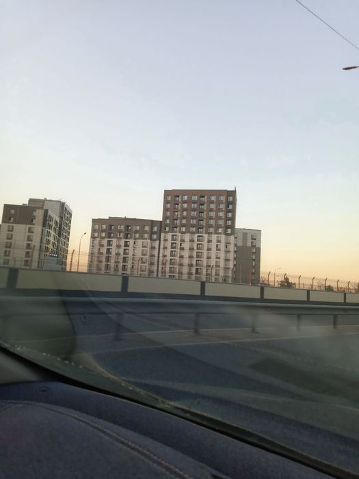 Zamon 1 da 1 xonali Yevro remot 42kv