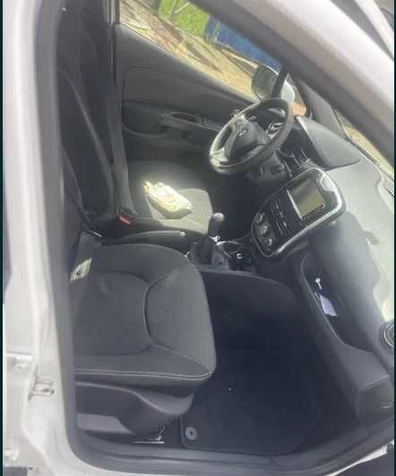 RENAULT CLIO 1.5 DCI 2015 - Navigatie TOUCH. Economie si fiabilitate