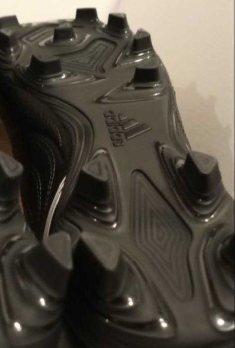 Футболни обувки Adidas - Чисто Нови