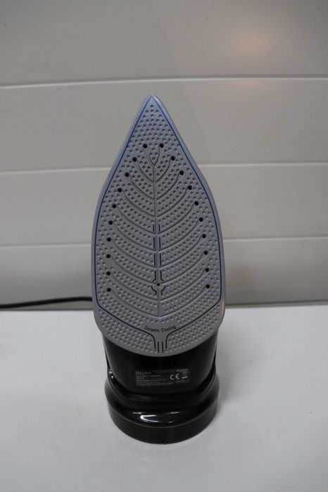 Безжична парна ютия ZEEGMA IRONEE керамична 2600W 320мл,самопочистване
