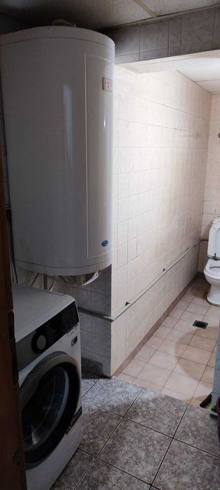 Продава се Тристаен апартамент в София, Студентски град - 164000 кв.м за 2 €/кв.м - Снимка #20