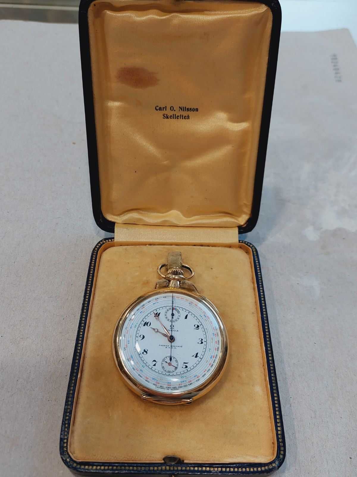 Ceas Omega cronograf Aur 18k.  Omega crono-tahimetru Rare aur de 18 k.