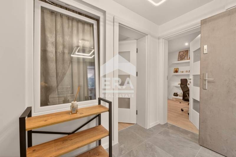 Едноетажна, ексклузивна, ремонтирана и обзаведена къща за продажба, с