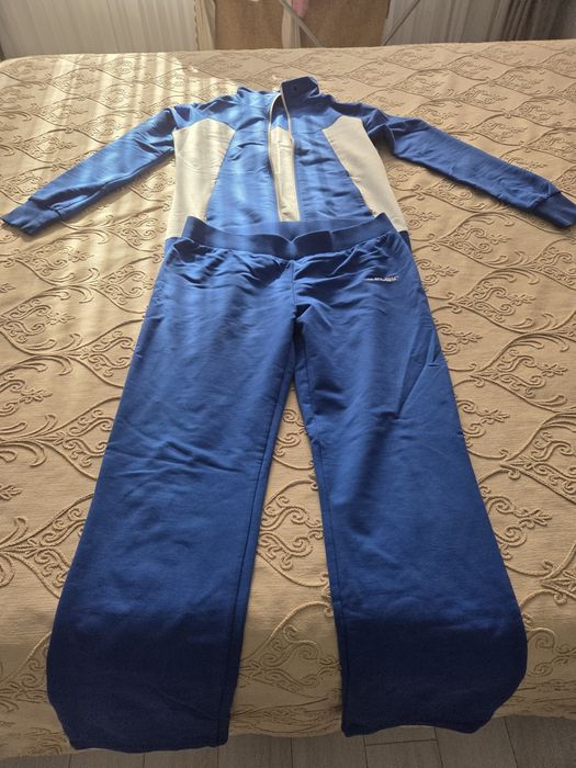 Комплект анцуг син