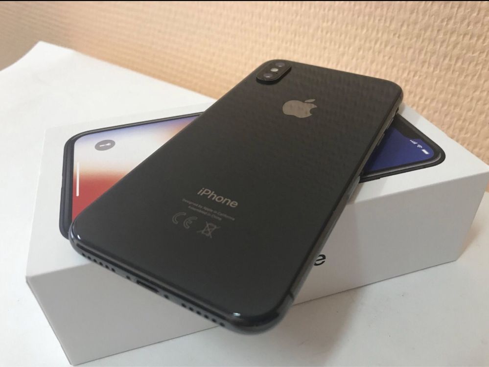 Телефон iPhone X