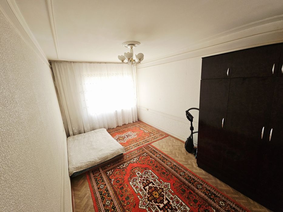 Квартира 8квартал Юнусабад 2/2/4