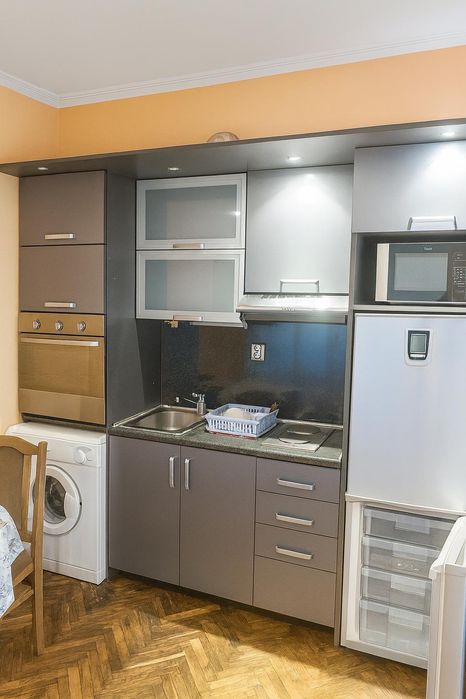 Двустаен апартамент в района на Центъра