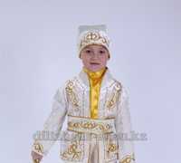 Казахский национальный костюм для мальчиков и девочек
