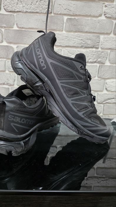 Оригинальные кроссовки Salomon