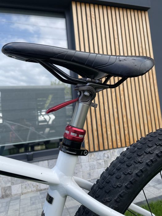 Bicicleta specialized fuse roti 27,5 frane hidraulice disk