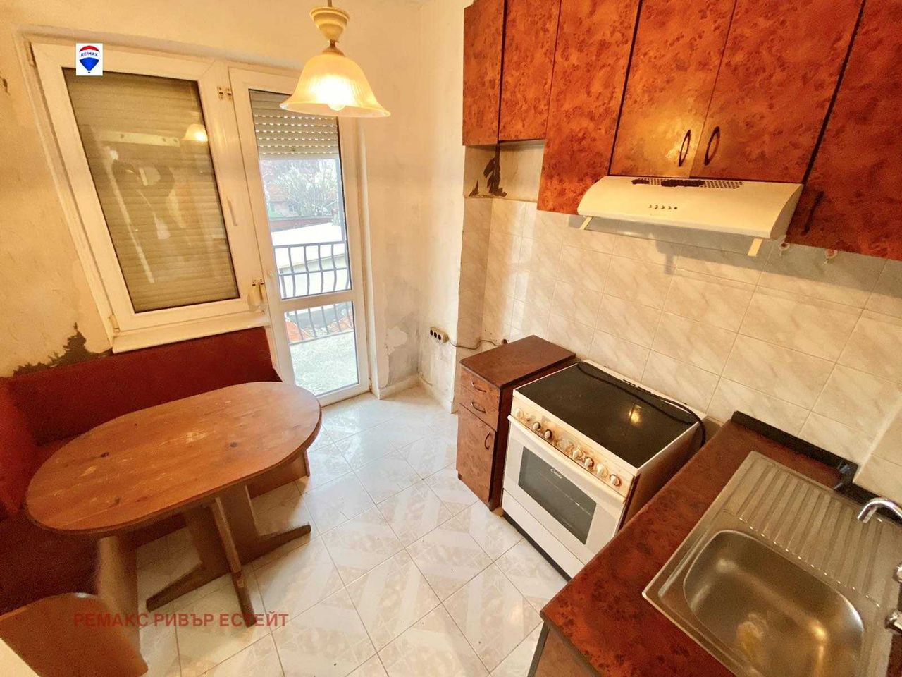 Продава се Тристаен апартамент в Русе, Родина 3 - 70 кв.м за 1070 €/кв.м - Снимка #8