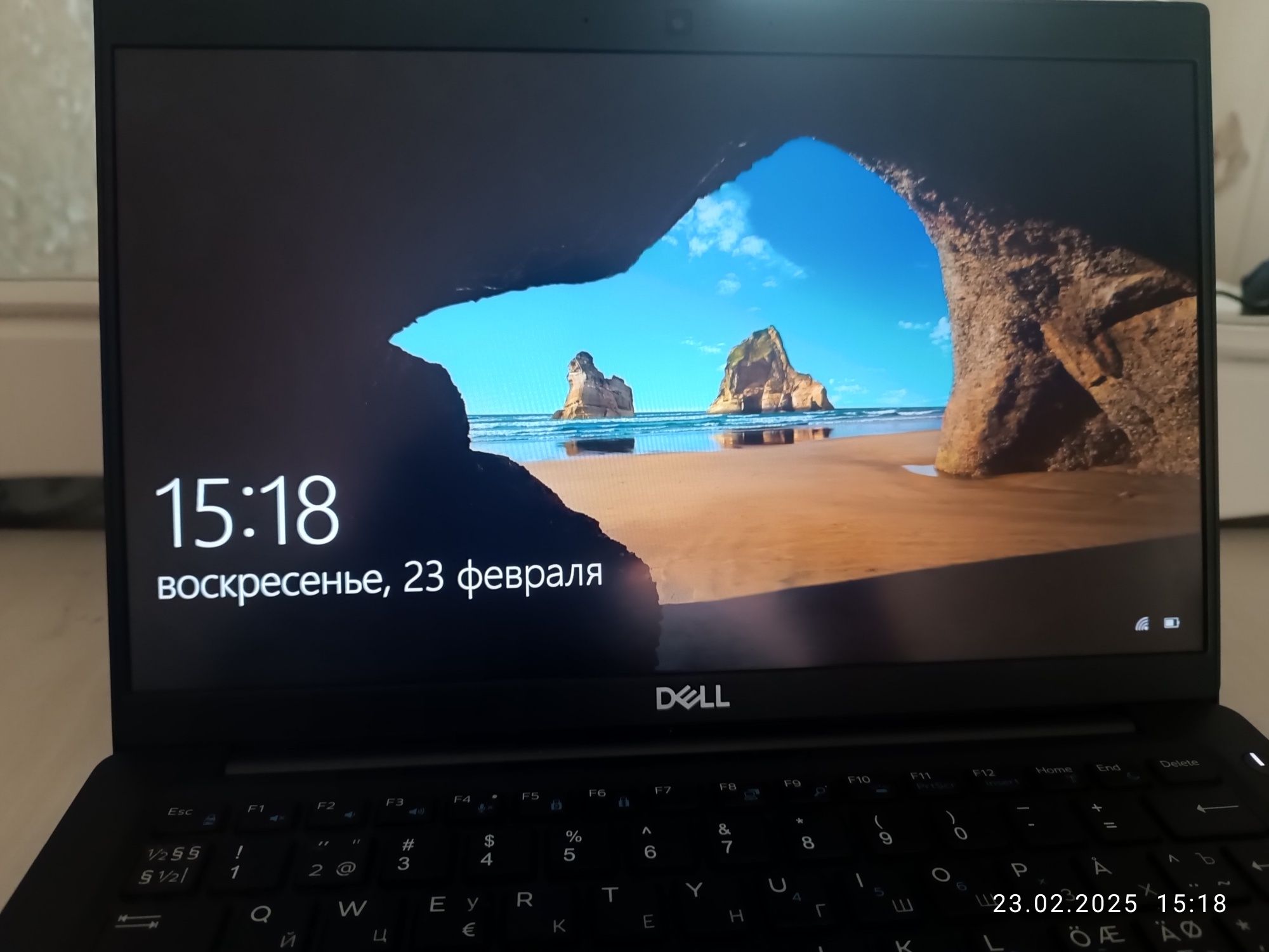 Ноутбук Dell состоянияси зур
