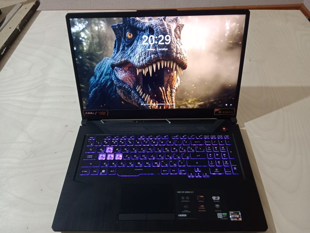 Asus Tuf gaming.
