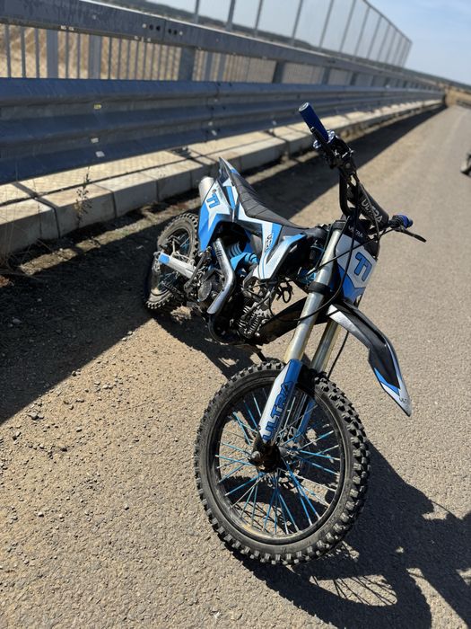 Cross Utra 125cc 4t