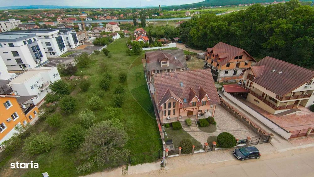 De Vânzare  Pensiunea Laura – 3 Margarete, Sânmartin, Băile Felix