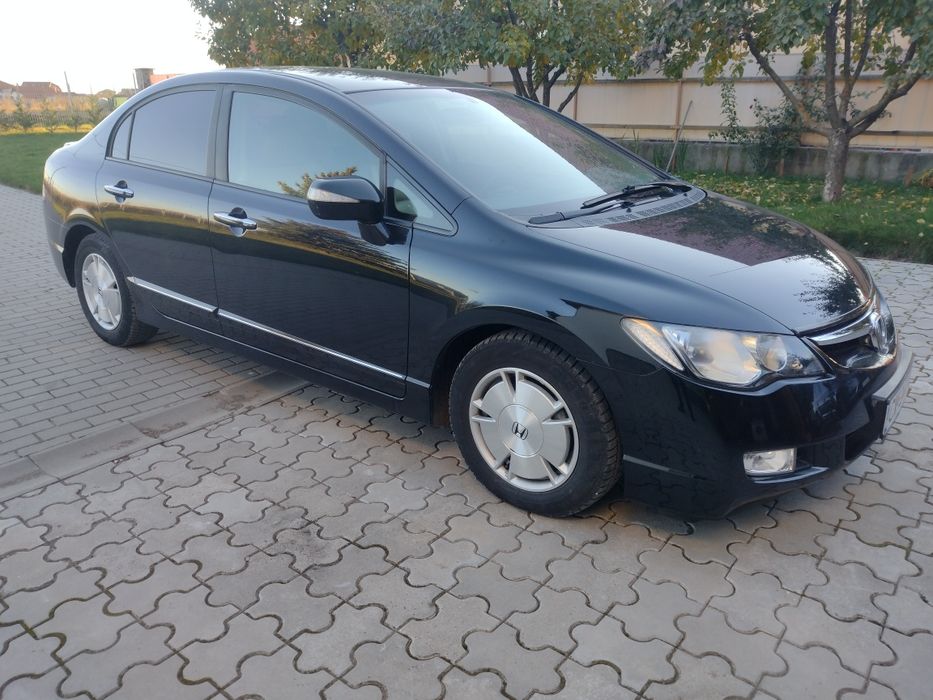 Honda Civic Hibrid variante 4x4