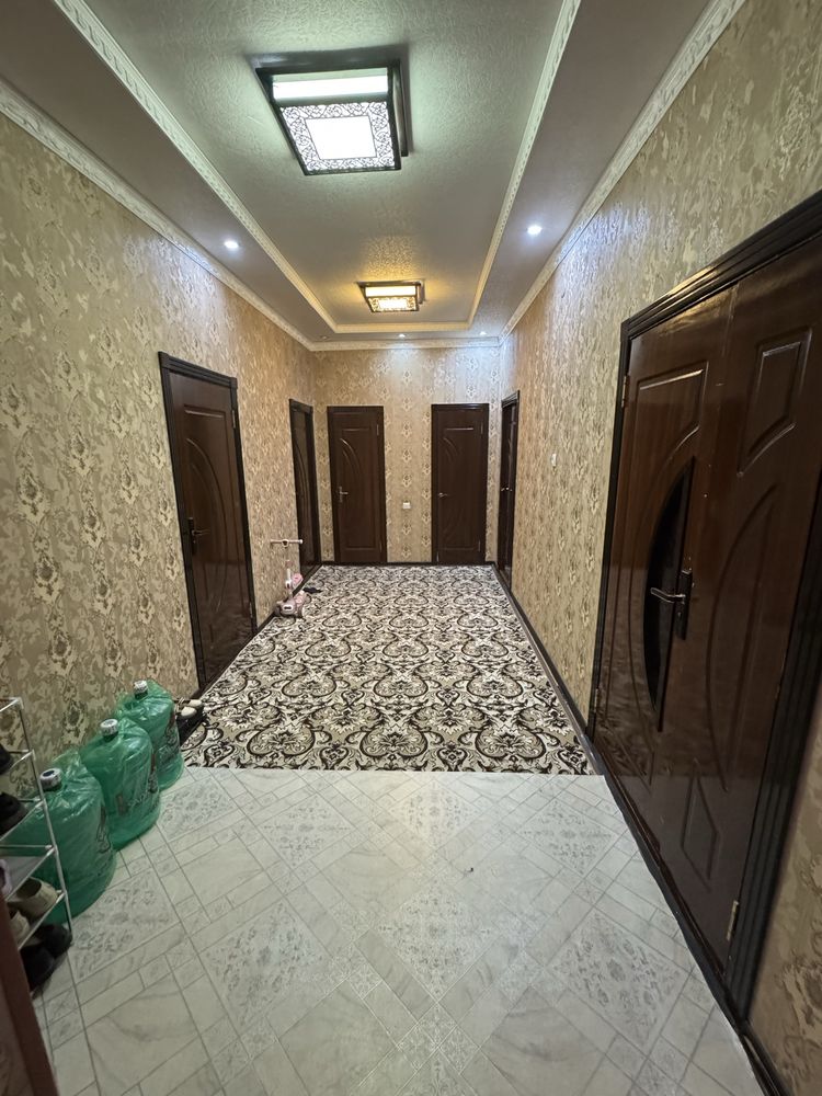 Qarshi shahar markazidan 3 xonali evro remont kvartira sotiladi!